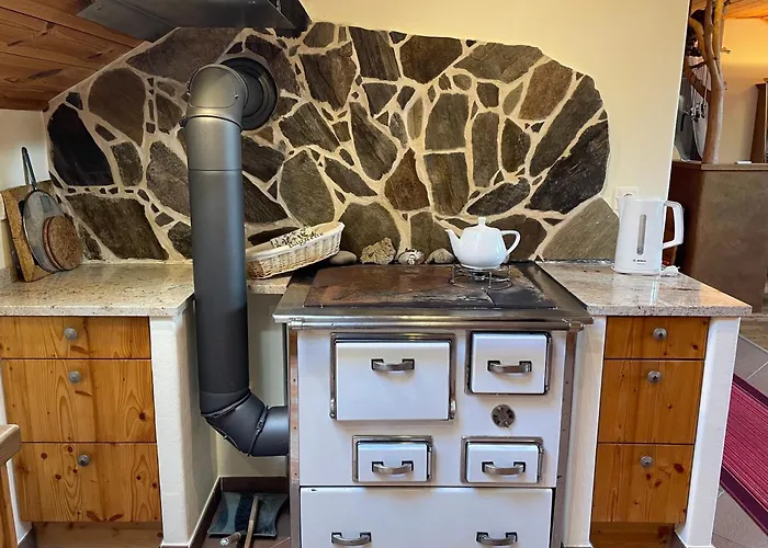 1000 Krauthof Apartment